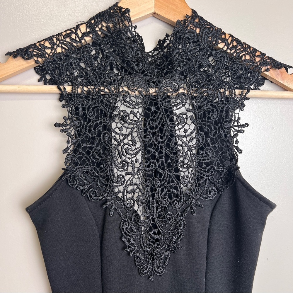 Solemio Los Angeles Elegant Black Lace Mini Cocktail Dress Size XS, EUC - Picture 2 of 7